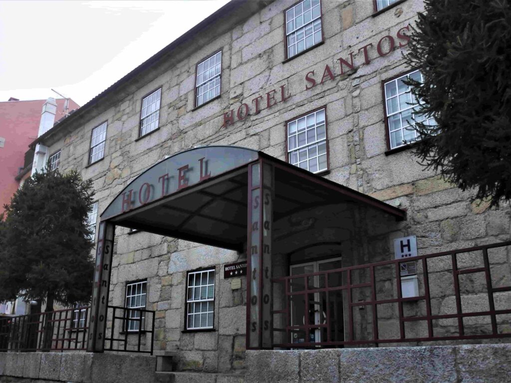 Hotel Santos正面玄関